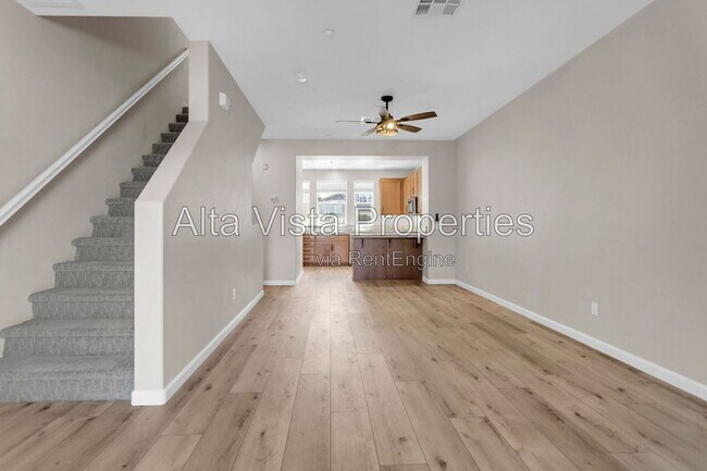 Photo - 16912 Laurel Hill Ln