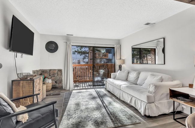 Photo - 1901 Clear Creek Dr Unidad Silver Queen Condos