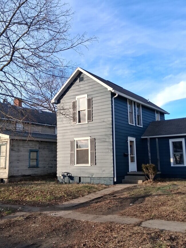 Photo - 1008 Kenilworth Ave