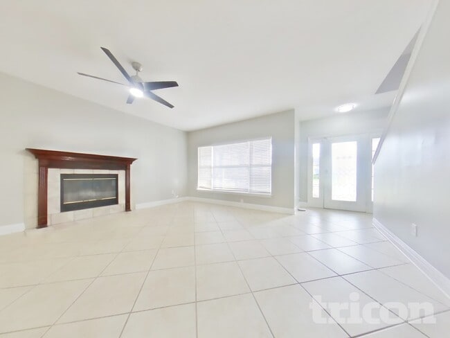 Photo - 1013 Bj Brandy Cove