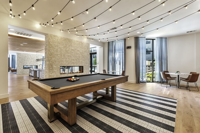 Crosstown apartments — community photo