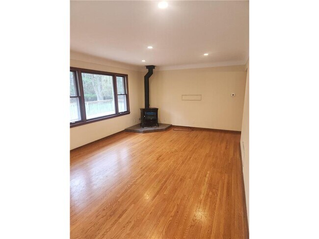 Photo - 14725 Afton Blvd