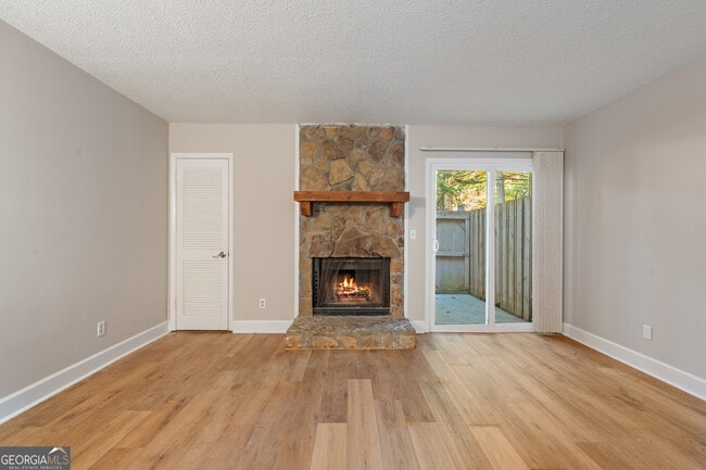 Photo - 469 Granite Ridge Pl