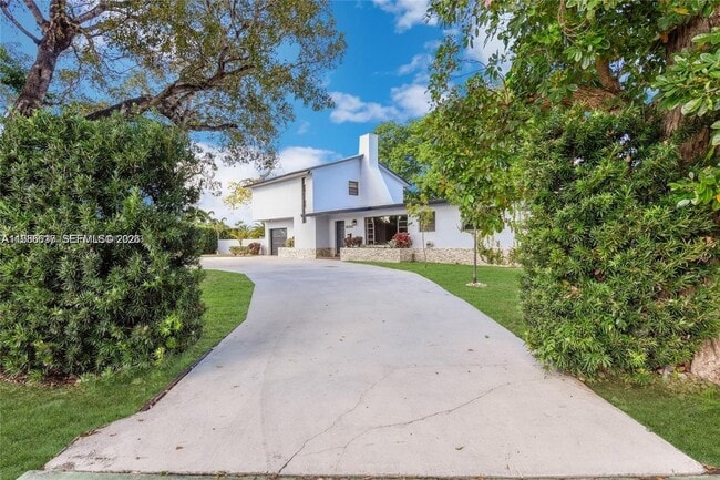 Photo - 9005 SW 56th St