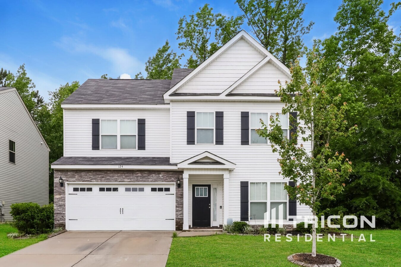Photo - 124 Swinton Pond Rd