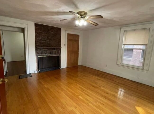 Photo - 251 Broadway Unit 1