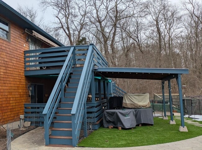 Photo - 421 Oakhill Ave