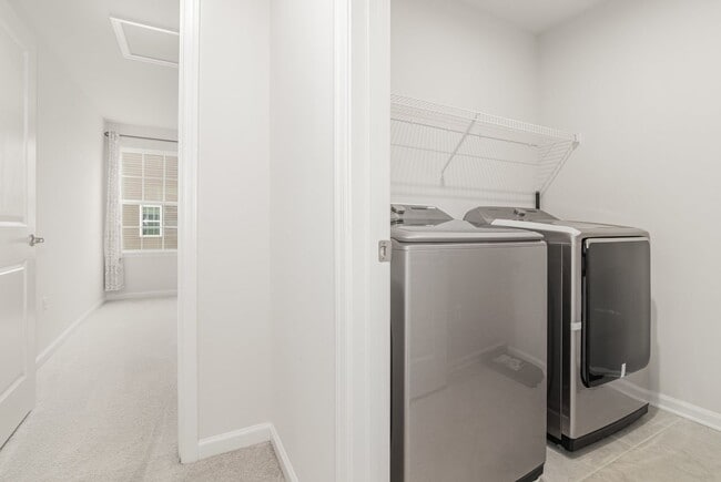 Photo - 3032 Bianca Way