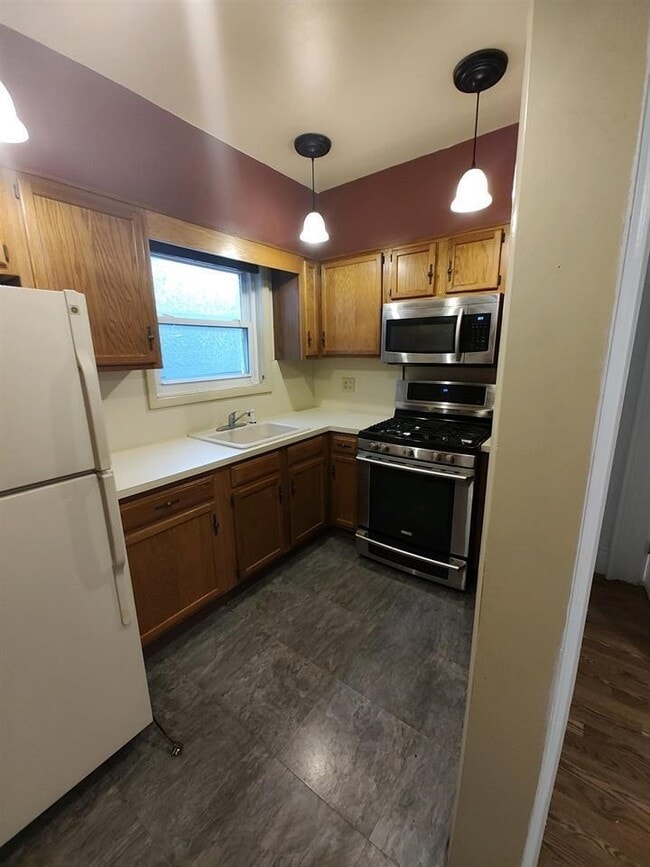 Photo - 56 Waverly St Unit 2