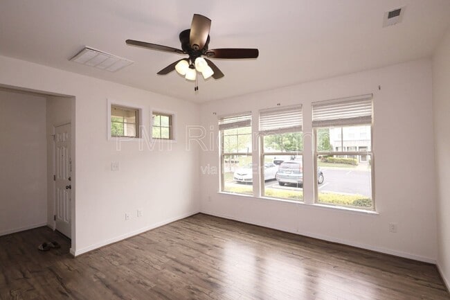 Photo - 10506 Marions Way