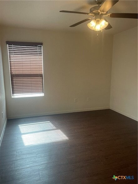 Photo - 4702 Waterproof Dr Unidad B