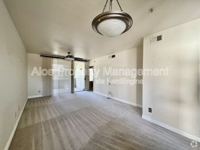 Building Photo - 1825 W Ray Rd Rental