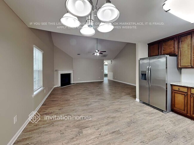 Photo - 17 Howard Ave