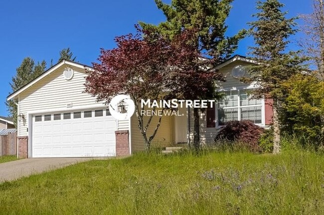 Photo - 3 Bedroom Pet-Friendly Home in Graham, WA with Main Street Renewal