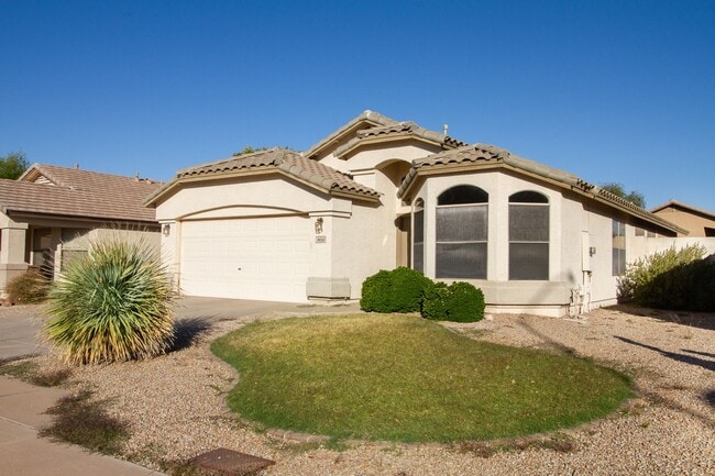 Building Photo - * COMING SOON * Nice spacious 3 bedroom, 2 bath home in FABULOUS EAST MESA NEIGHBORHOOD!