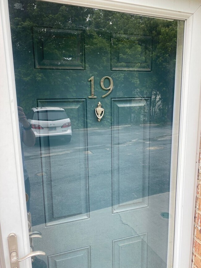 Photo - Ground Floor Studio Apartment - Walk to Duke, Downtown or Durham Co-op! Unit 19