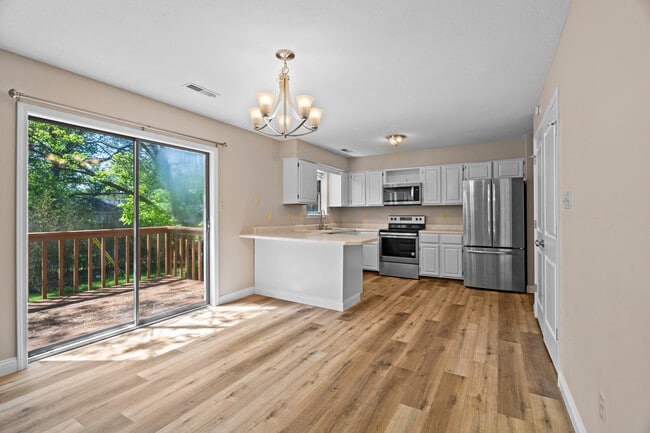 3609 Madera Dr