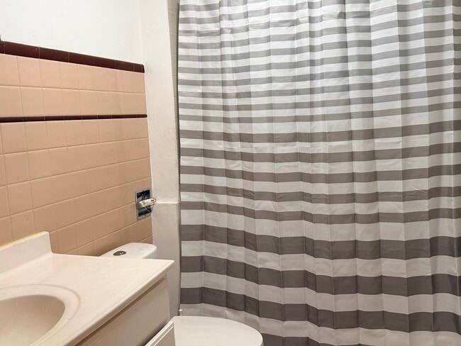 Photo - 1307 Highland Ave
