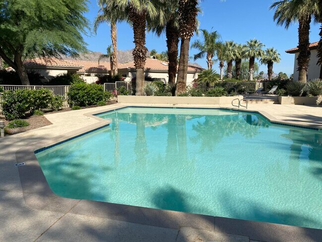 Photo - 55440 Laurel Valley