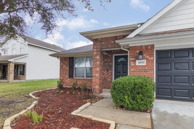 Photo - 4301 Twin Lakes Tr