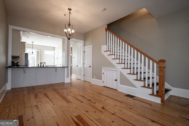Photo - 83 Charter Oak Dr