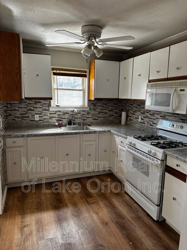 Photo - 22622 Panama Ave
