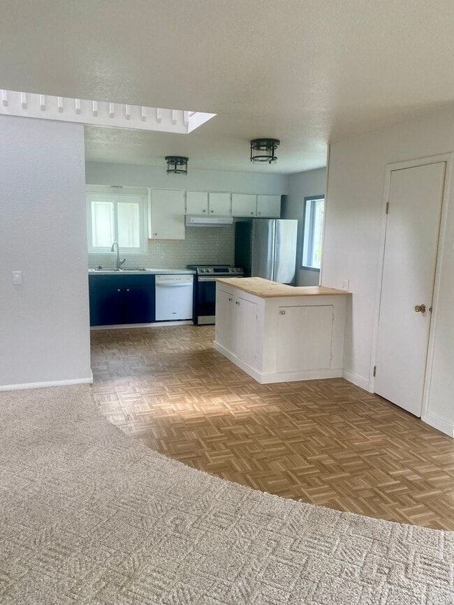 Photo - Charming 2 Bdrm, 2 Bath Home in Long Beach, WA