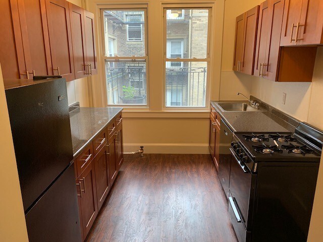 Photo - 1625 Commonwealth Ave Apartments
