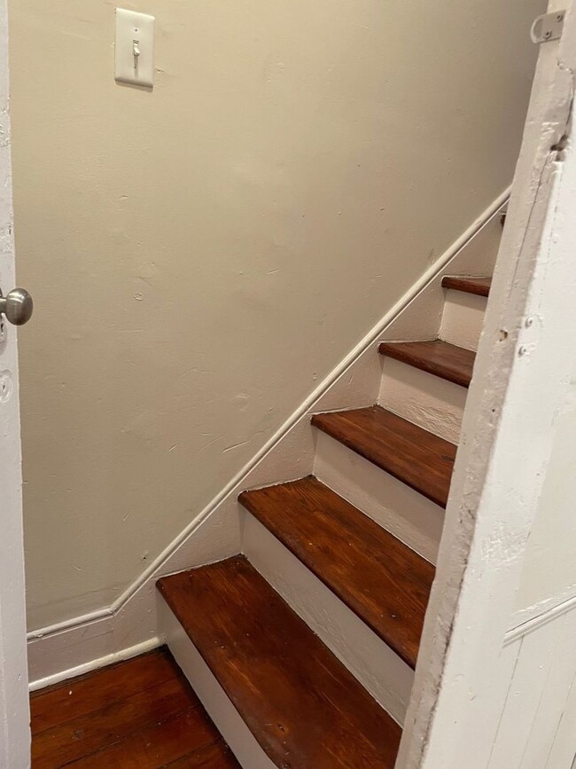 Photo - Beautifully  Renovated 2 bed 2 bath Home in Shelby Park!