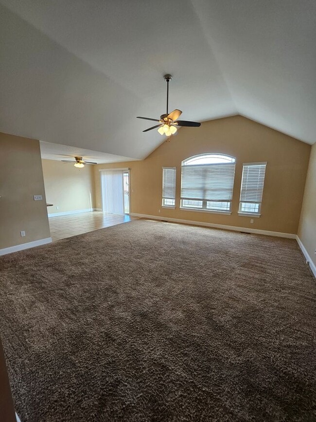 Photo - 3 Bedroom 2 Bath 2 Car Garage House. Walking Distance to the Medical School
