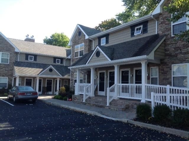 Fairfield Courtyard East At Farmingdale