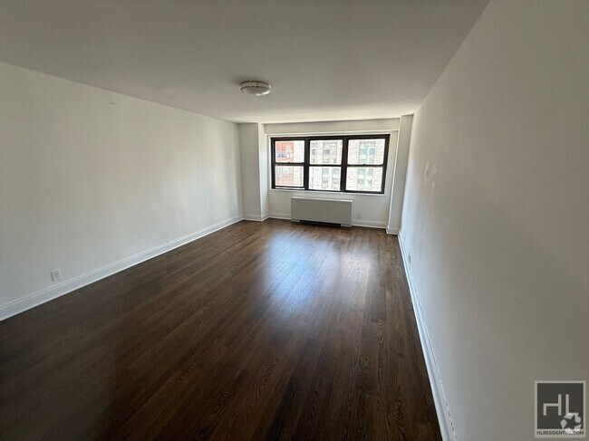 Building Photo - East 89 Street Rental