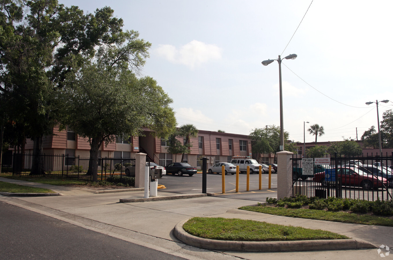 Photo - Oakhurst Square II Apartments