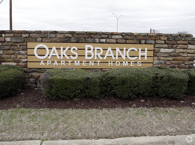 Photo - Oaks Branch