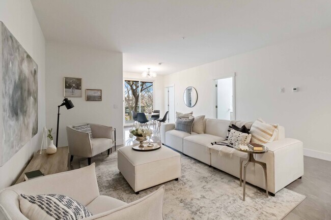 Photo - 1414 Main St Unit 406