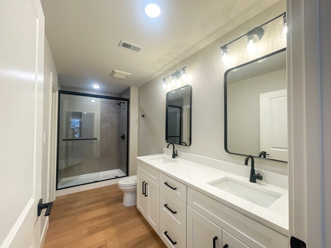 5 Creekside Wy Unit 1