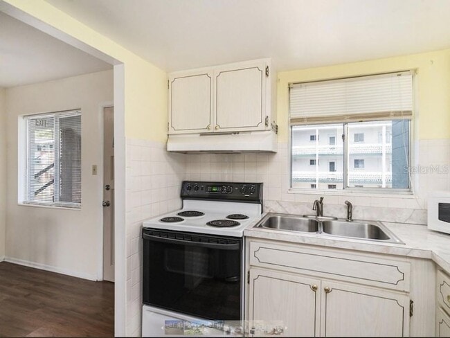 1859 Restful Dr Unit L26