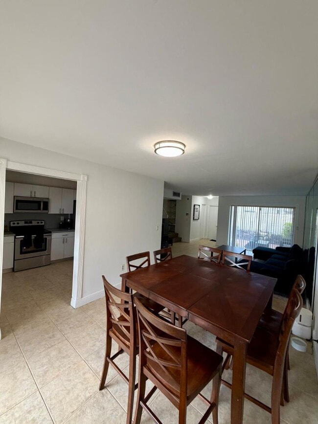 Photo - 8785 SW 137th Ave