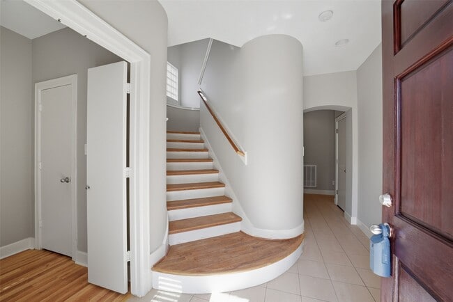 Photo - 3736 Main Plaza Dr