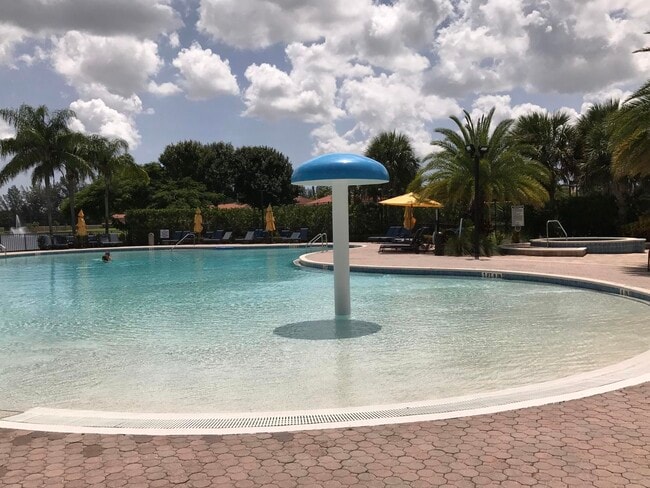 Photo - 6109 Reynolds St