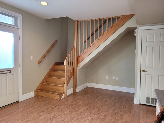 Photo - 3 N Washington St