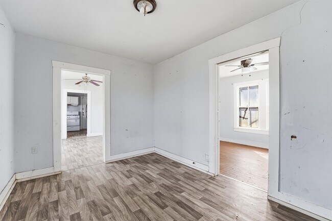 Photo - 2420 Stevens St