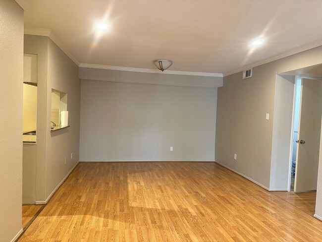 Building Photo - 4635 Wild Indigo St Unit 503