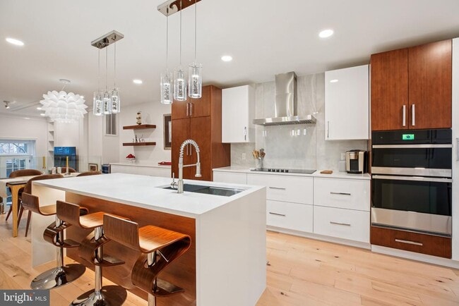 Photo - 4353 Westover Pl NW