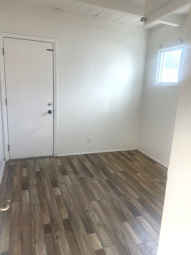 Photo - 1018-1020 3rd St. Unidad 1018