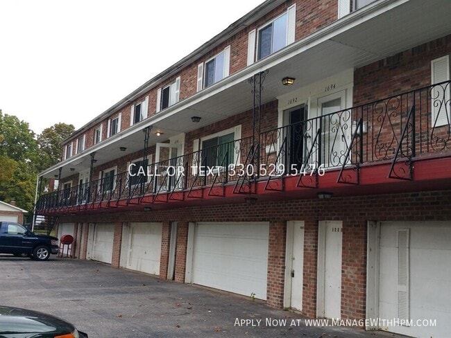 Building Photo - 1690 Karg Dr Rental