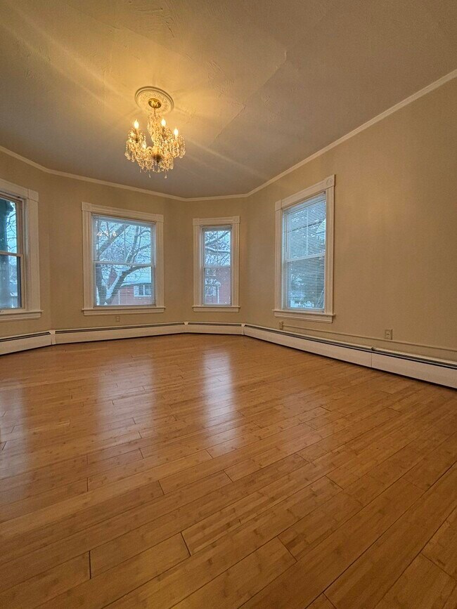 100 Ashland St Unit 2