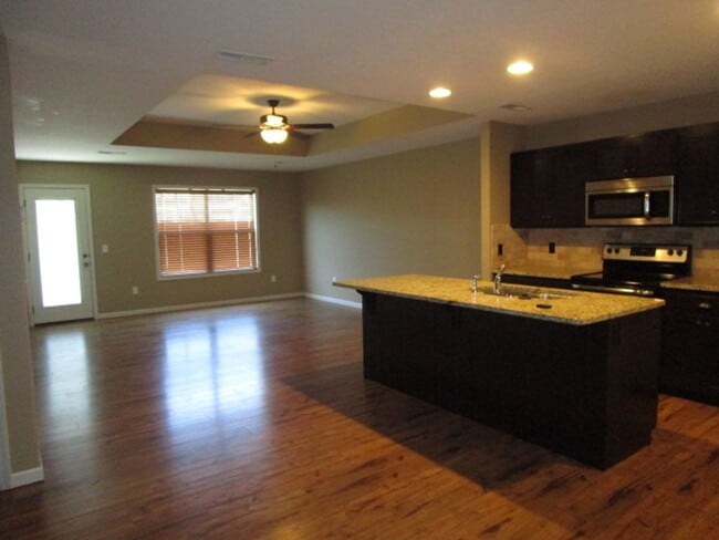 Photo - Awesome! 2bed 2bath