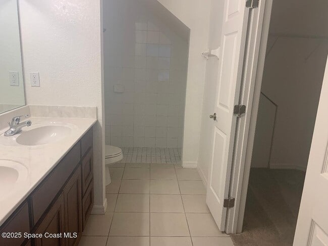 Photo - 105 Colibri Way Unit 103