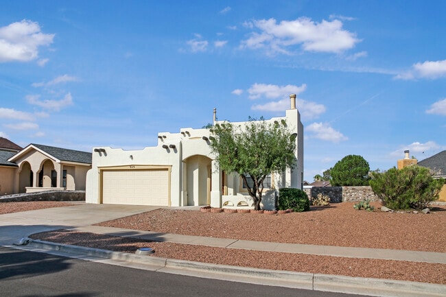 Photo - 929 Totonaca Ln